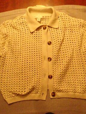 H&M Cream Open Knit Collared Cardigan Size XL Tortoise Buttons Boxy Crochet Look